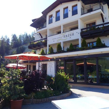 Hotel Garni Zerzer Зерфаус Екстериор снимка