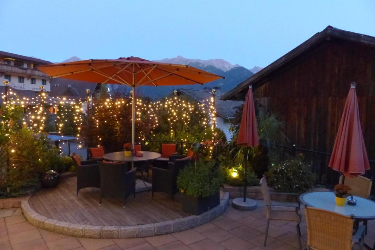 Hotel Garni Zerzer Зерфаус Екстериор снимка