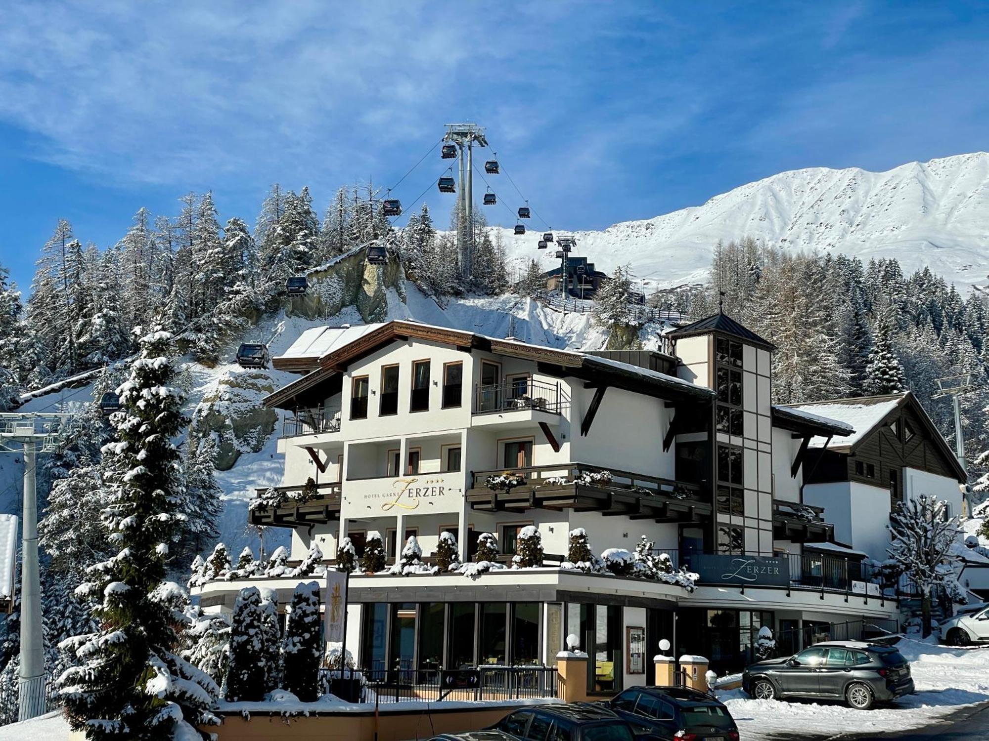 Hotel Garni Zerzer Зерфаус Екстериор снимка
