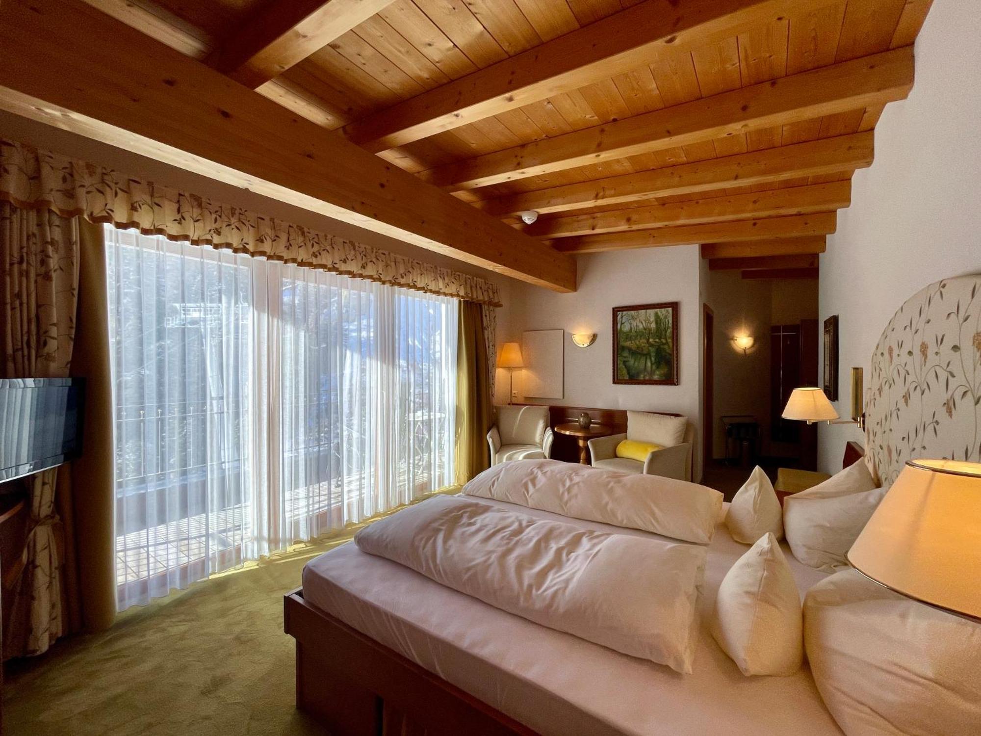 Hotel Garni Zerzer Зерфаус Екстериор снимка